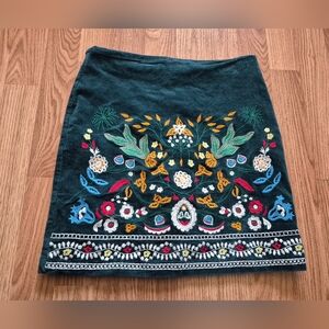 Women's Green Corduroy Embroidered Floral Skirt